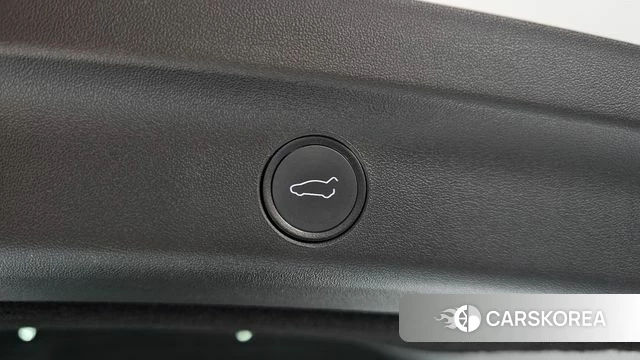 Tesla Model Y id 4750447 из Кореи 10