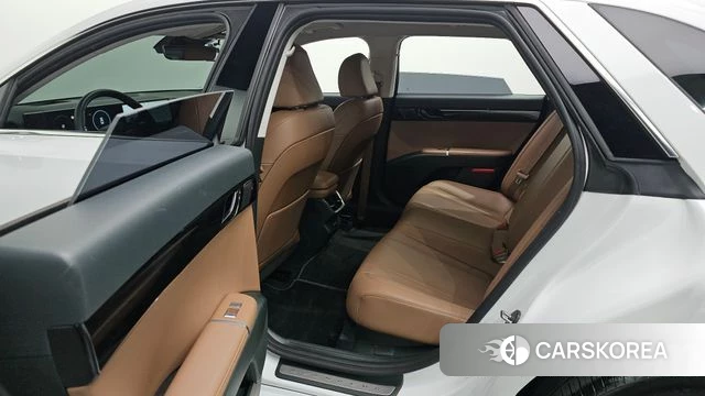 Hyundai Grandeur (GN7) id 4463263 из Кореи 10