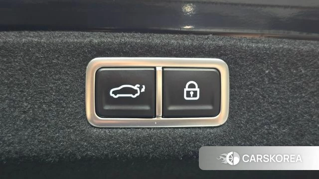 Hyundai Grandeur (GN7) id 4706816 из Кореи 10