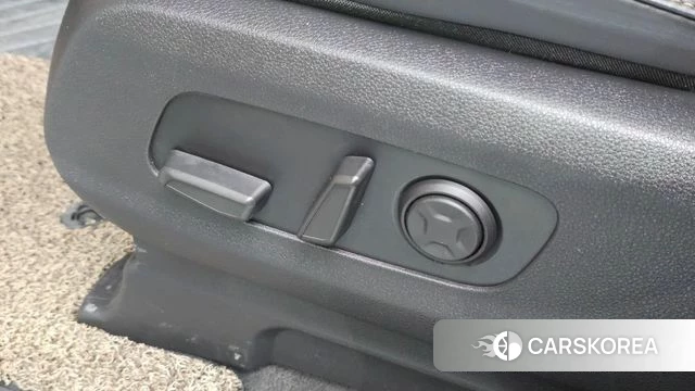 Kia Carnival 4th generation id 4935365 из Кореи 10