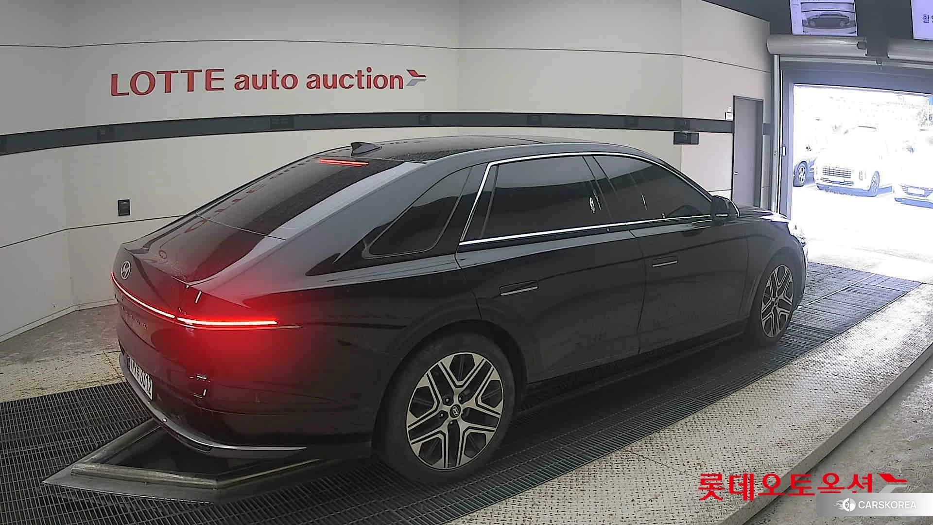 Hyundai Grandeur Hybrid id 4984603 из Кореи 10