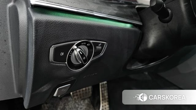 Mercedes-Benz E-Class W213 id 4976795 из Кореи 10