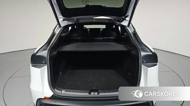 Tesla Model Y id 4870459 из Кореи 10