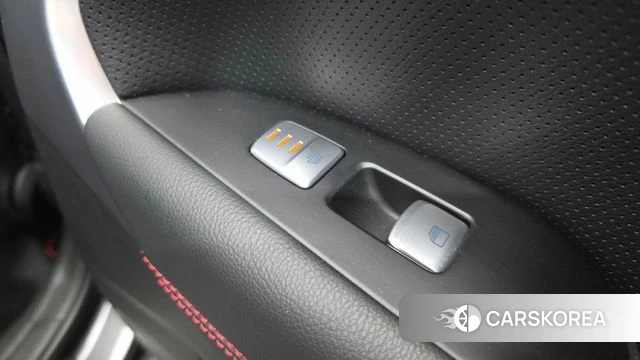 Genesis G70 id 5035698 из Кореи 10