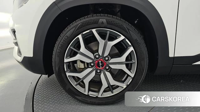 Kia Seltos id 5028112 из Кореи 10
