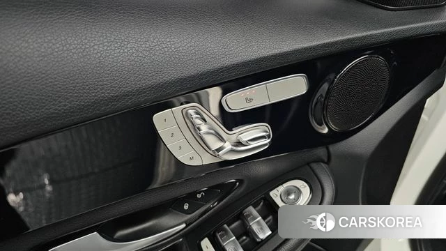 Mercedes-Benz C-Class W205 id 4993583 из Кореи 10