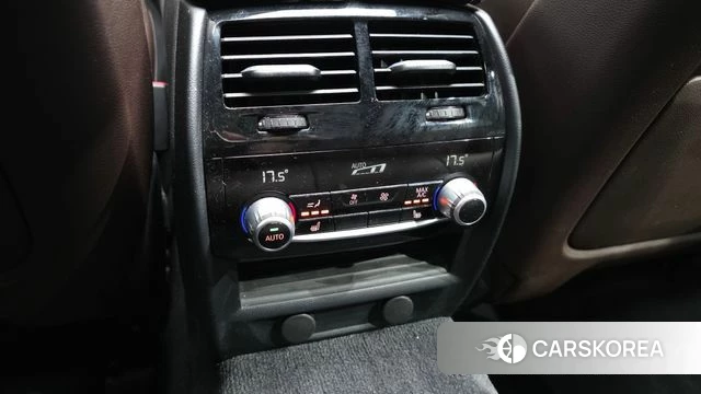 BMW 5 Series (G30) id 4943831 из Кореи 10