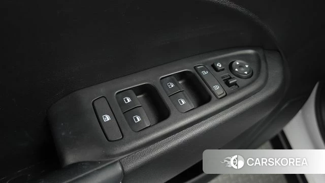 Hyundai Venue id 4696386 из Кореи 10