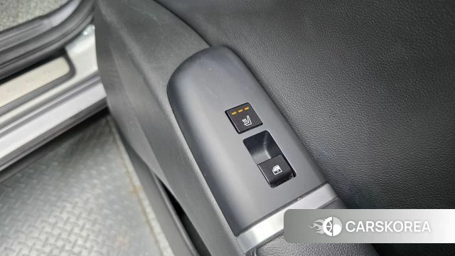 Hyundai Grandeur (GN7) id 4990629 из Кореи 10