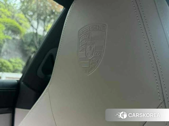 Porsche 911(992) id 4746401 из Кореи 10