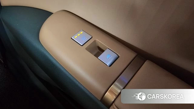 Hyundai Grandeur (GN7) id 5038918 из Кореи 10