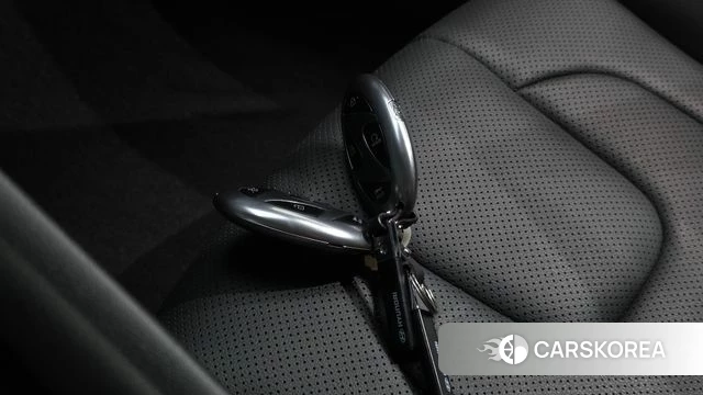 Hyundai The New Avante (CN7) id 5051699 из Кореи 10