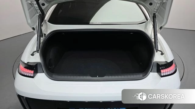 Hyundai Ionic 6 id 5040207 из Кореи 10