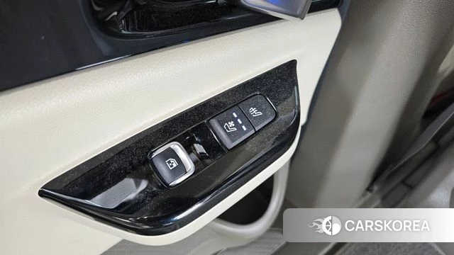 Kia Carnival 4th generation id 4906261 из Кореи 10