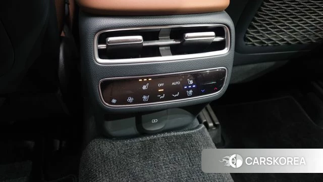 Genesis GV70 id 4950151 из Кореи 10