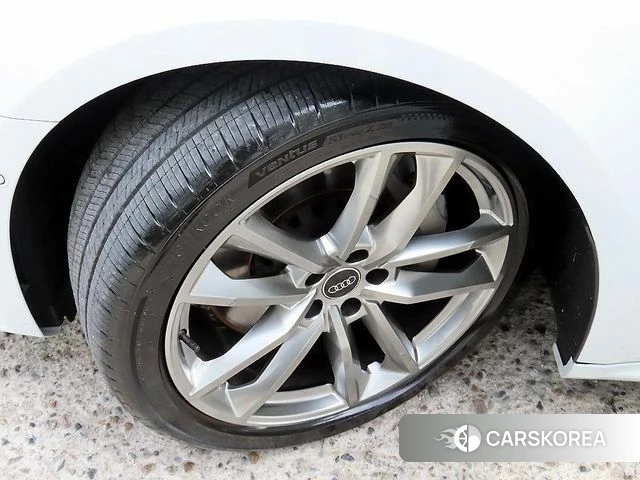Audi A7 (4K) id 5033625 из Кореи 10