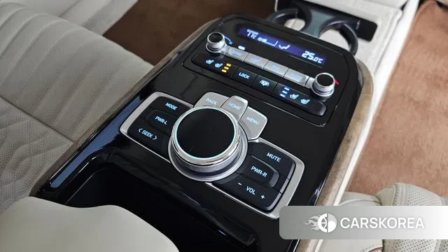 Genesis G90 id 3697763 из Кореи 10