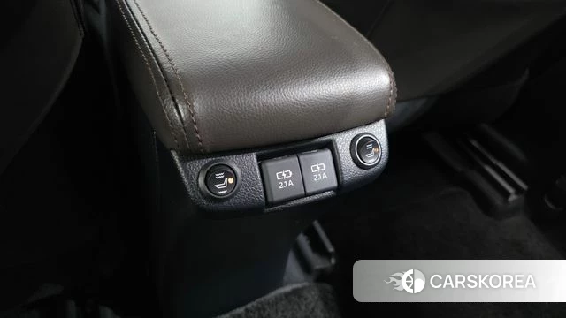 Toyota Prius 4th Generation id 5018602 из Кореи 10