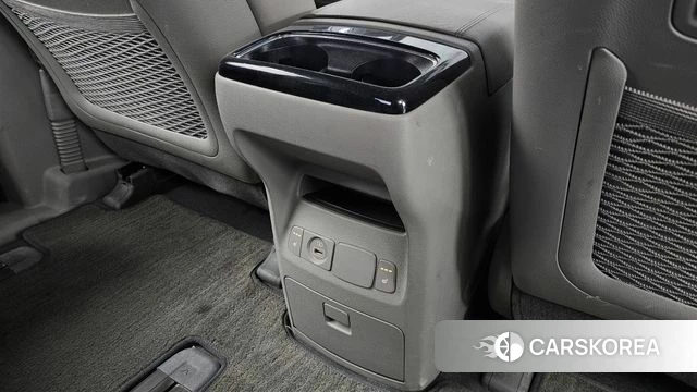 Kia The New Carnival id 4998655 из Кореи 10