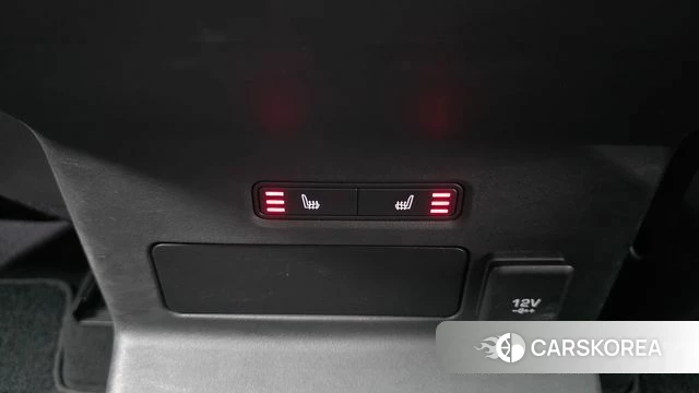 Land Rover Range Rover Velar id 4937414 из Кореи 10