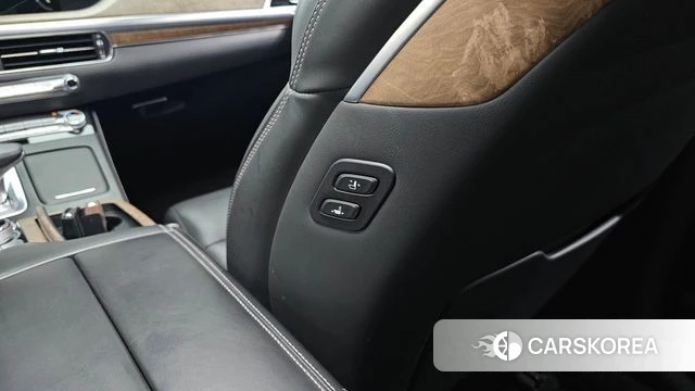 Genesis G90 id 5029076 из Кореи 10