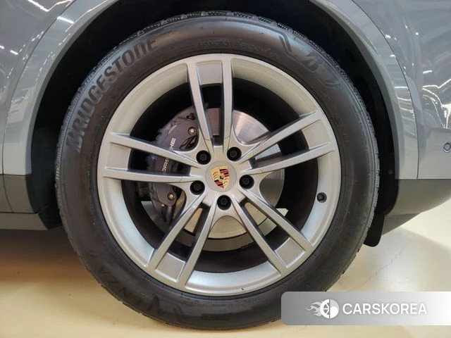 Porsche Cayenne (PO536) id 5039725 из Кореи 10