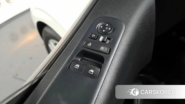 Hyundai Staria id 4376742 из Кореи 10