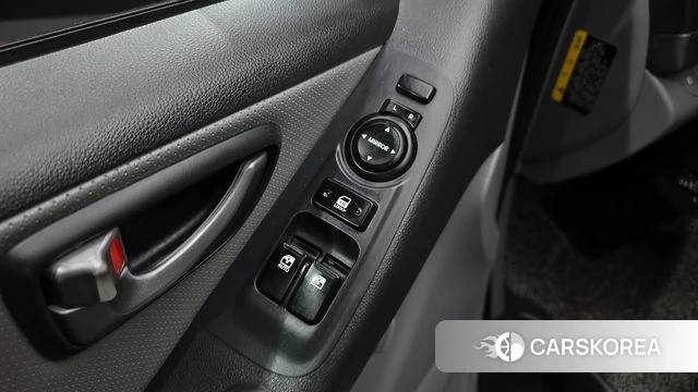 Hyundai The New Grand Starex id 5042076 из Кореи 10