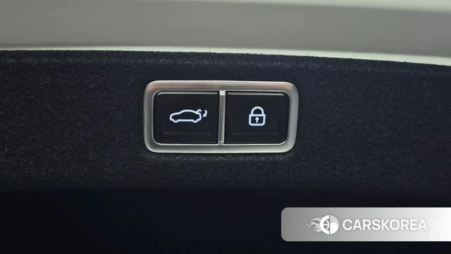 Hyundai Grandeur Hybrid (GN7) id 5045575 из Кореи 10