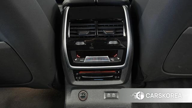 BMW X7 (G07) id 4966682 из Кореи 10