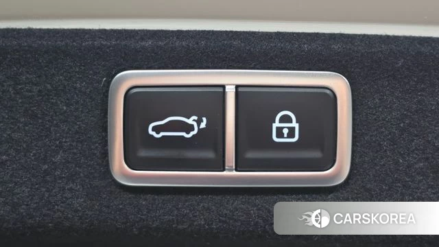 Hyundai Grandeur (GN7) id 4735627 из Кореи 10