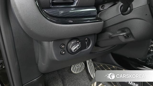 Mini Cooper Clubman id 4996175 из Кореи 10