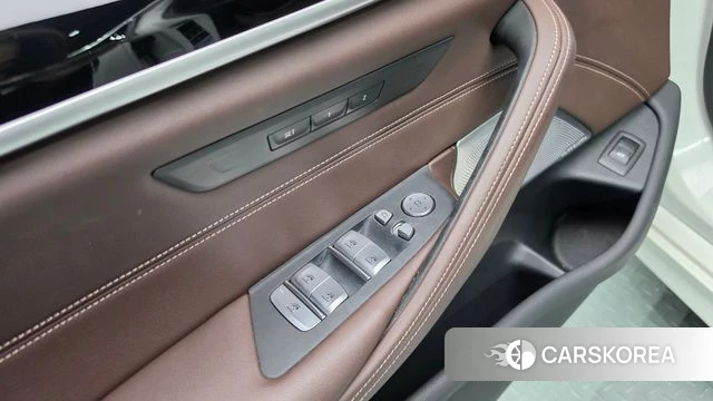 BMW 5 Series (G30) id 4929866 из Кореи 10