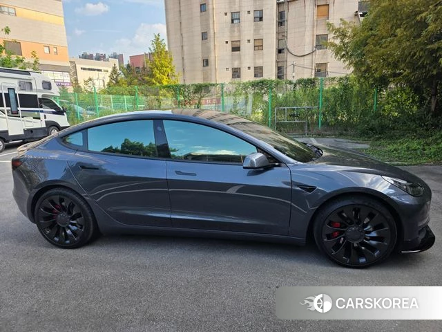 Tesla Model 3 id 5034648 из Кореи 10