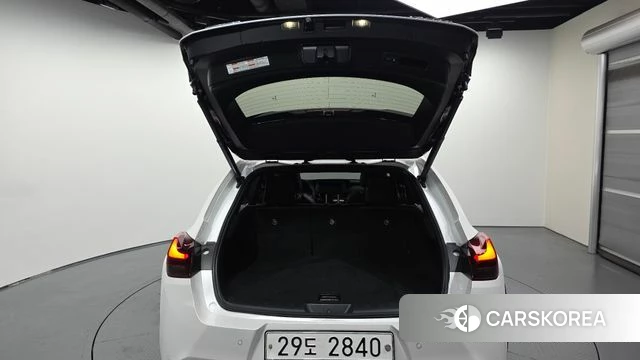 Lexus UX250h id 4977913 из Кореи 10