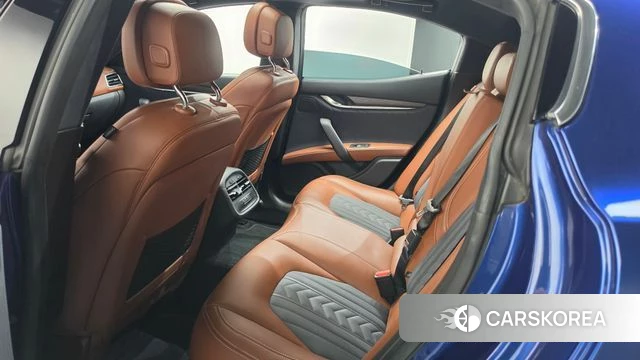Maserati Ghibli id 4781116 из Кореи 11