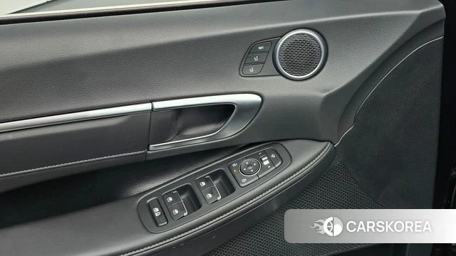 Hyundai Sonata D Edge (DN8) id 5039547 из Кореи 10