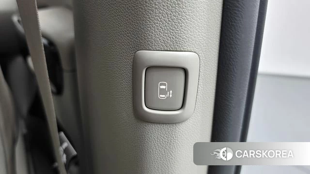 Kia The New Carnival id 5048609 из Кореи 10