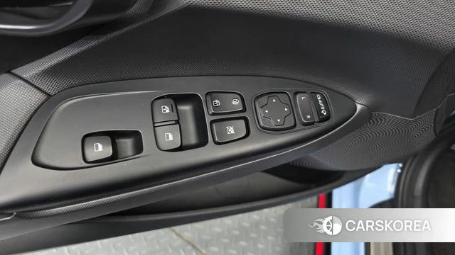 Hyundai Veloster (JS) id 4953009 из Кореи 10