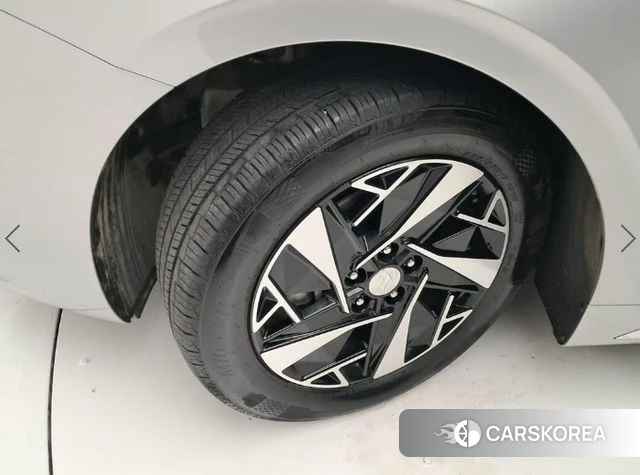 Hyundai The New Grandeur IG Hybrid id 5028095 из Кореи 10