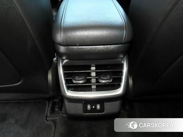 Hyundai Grandeur (GN7) id 5046605 из Кореи 10