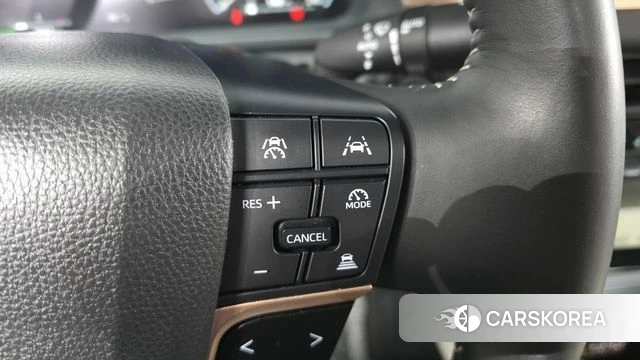 Toyota Crown Crossover id 5045632 из Кореи 10