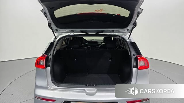 Kia Niro id 5042096 из Кореи 10