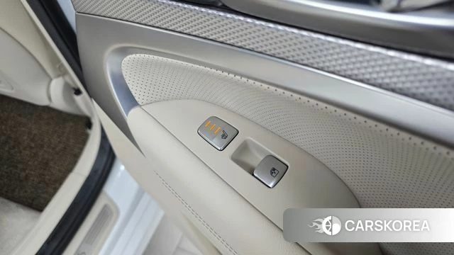 Genesis The New G70 id 5040743 из Кореи 10