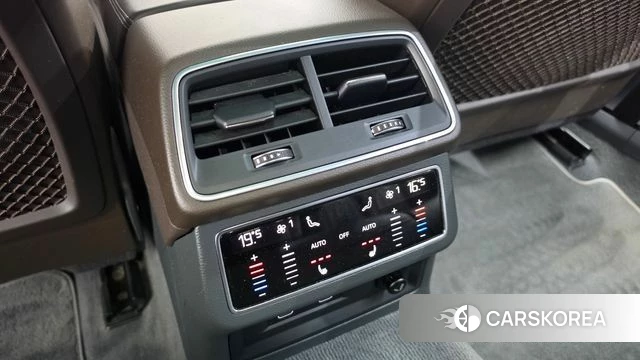 Audi A7 (4K) id 5023127 из Кореи 10