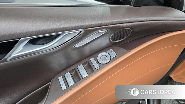 Genesis G80 (RG3) id 4928676 из Кореи 10