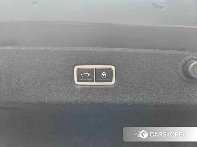 Hyundai Ionic 6 id 5017118 из Кореи 10