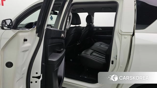 Ssangyong Rexton Sports id 5035619 из Кореи 10