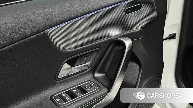 Mercedes-Benz A-Class W177 id 4922349 из Кореи 10
