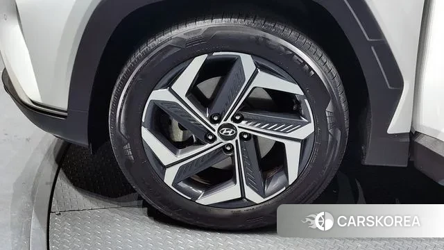 Hyundai Tucson (NX4) id 3717577 из Кореи 10